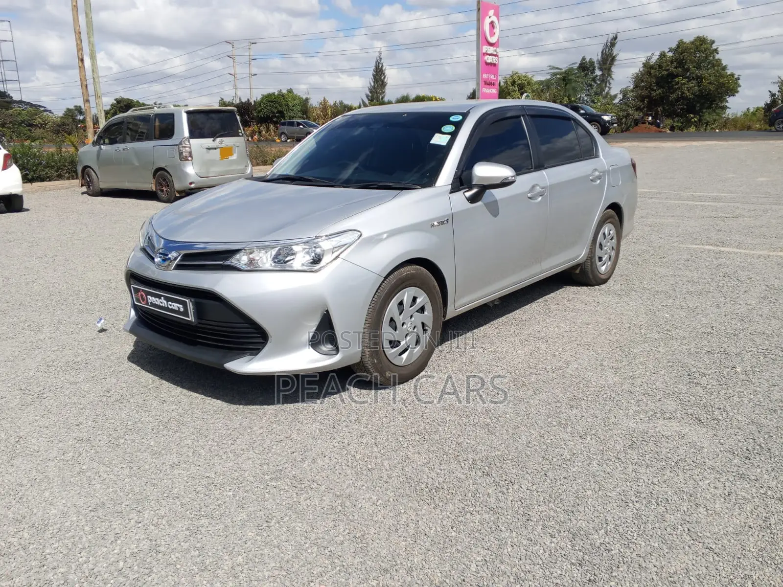 Toyota Axio 2019 Silver