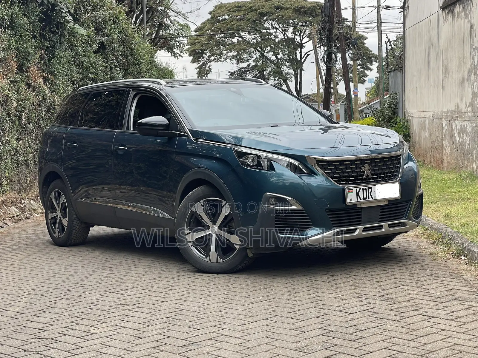 Peugeot 5008 2017 Blue