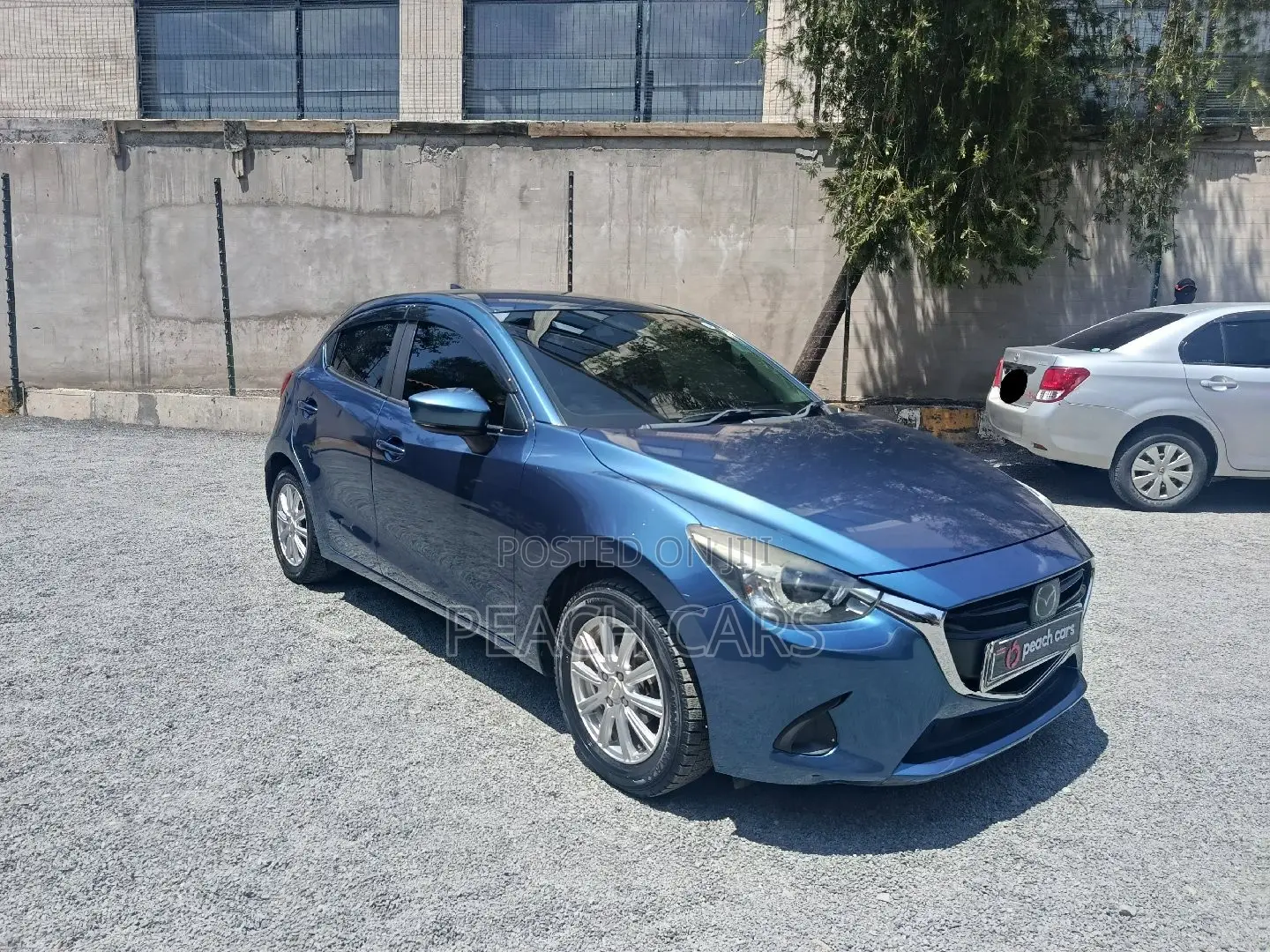 Mazda Demio 2017 Blue