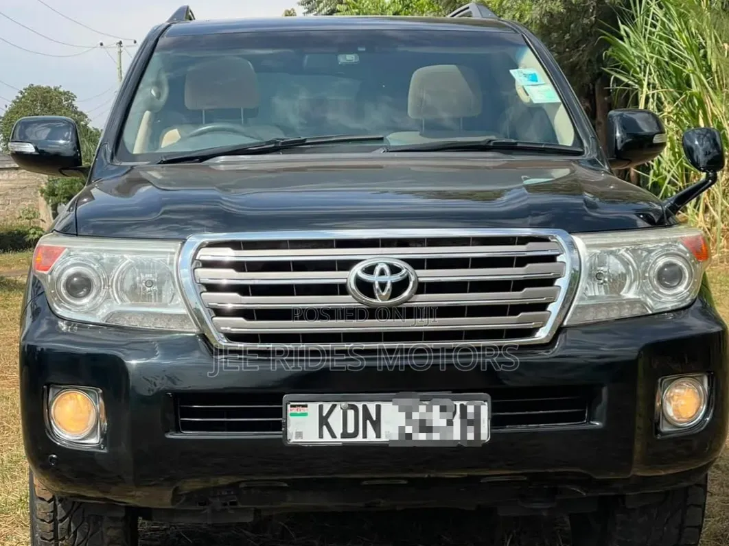 Toyota Land Cruiser 2014 Matt Black