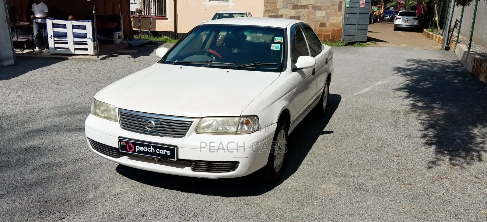 Nissan Sunny 2003 White