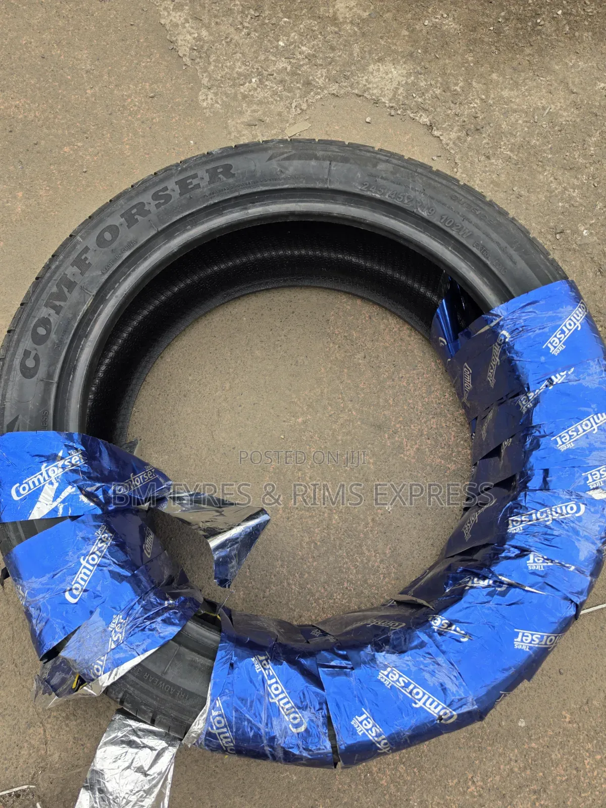 245 /45 R19 Comforser TIRES