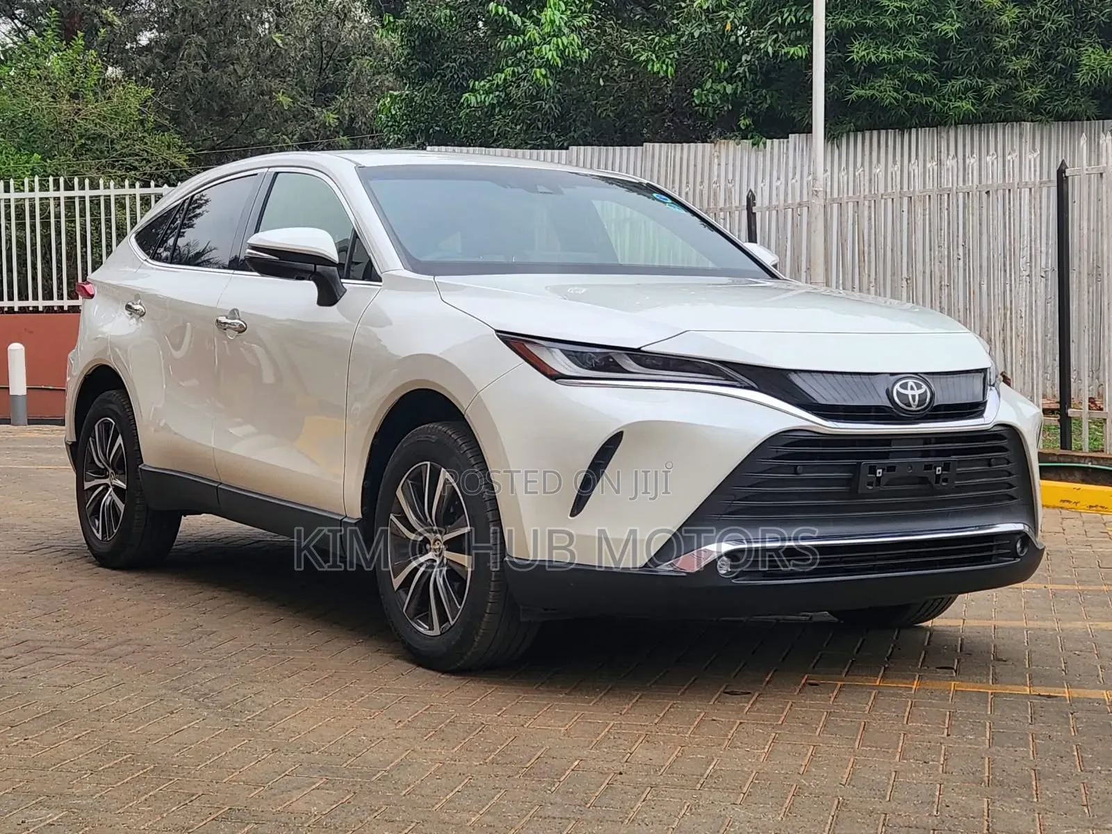 Toyota Harrier 2020 Pearl