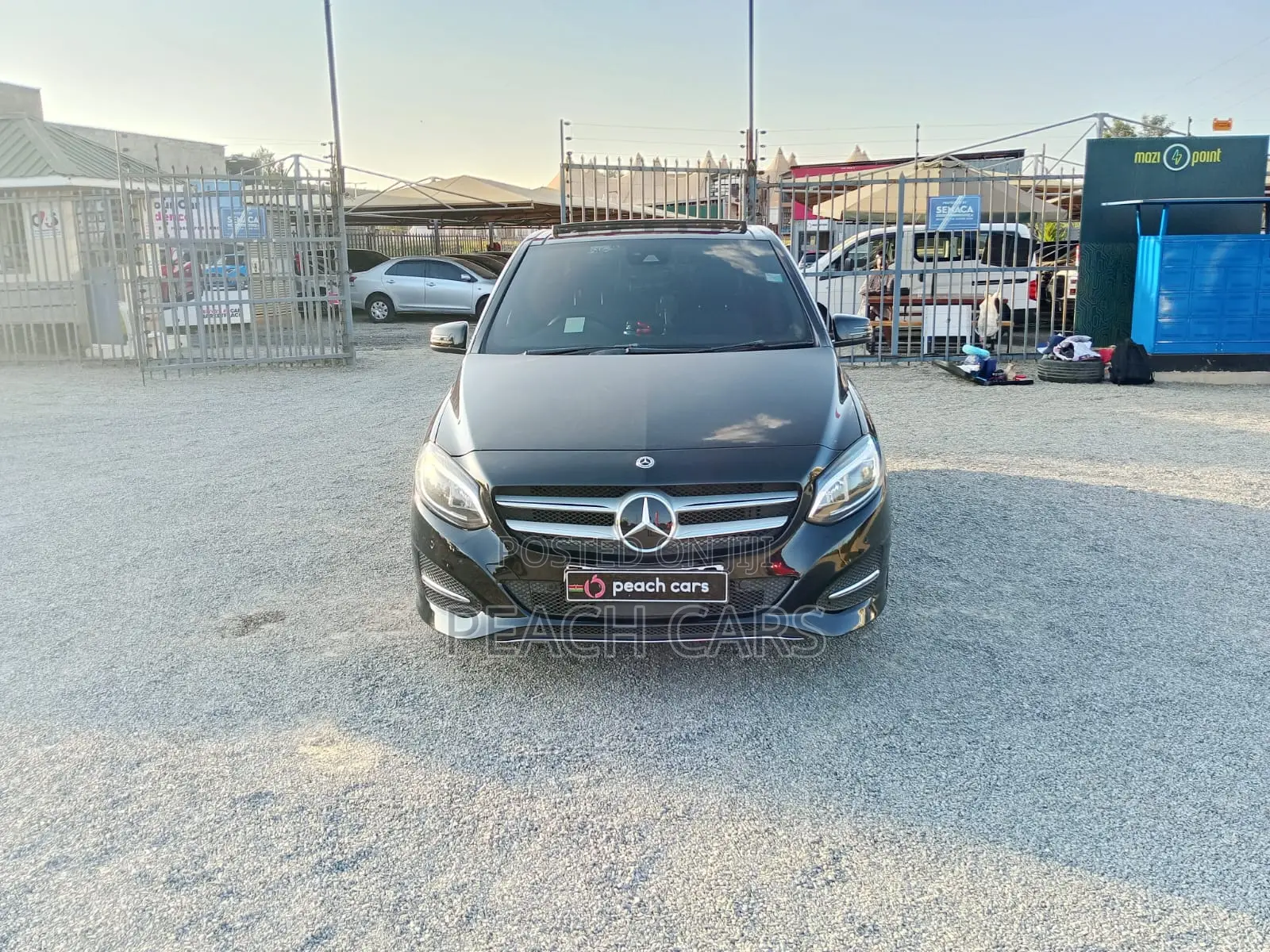 Mercedes-Benz B-Class 2018 Black