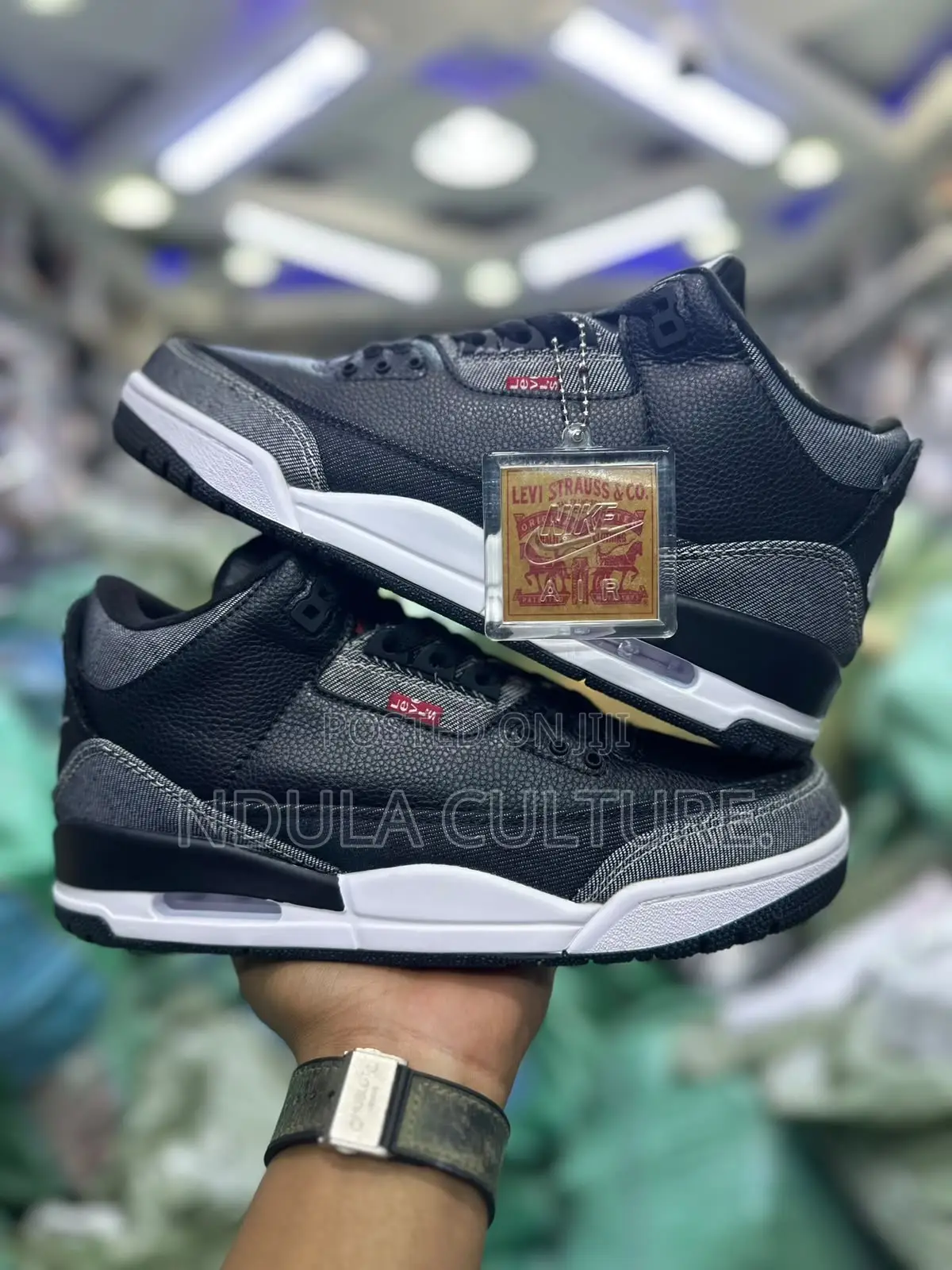 Jordan 3 X Levis Sneakers 2026