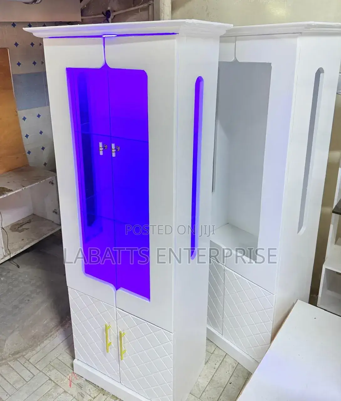 Modern Kitchen Cabinet