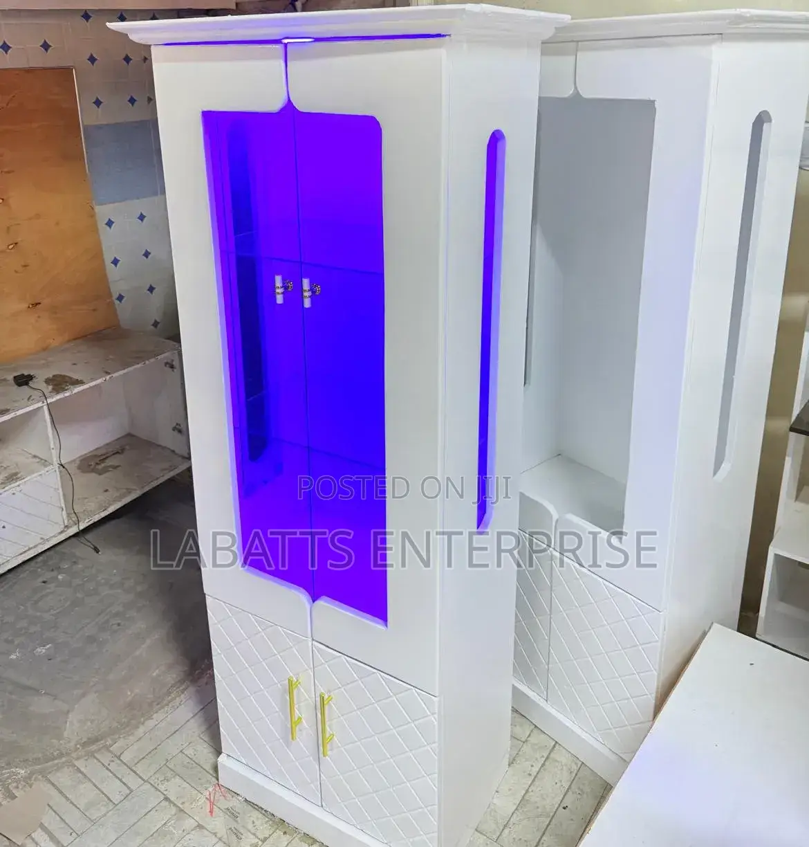 Modern Kitchen Cabinet