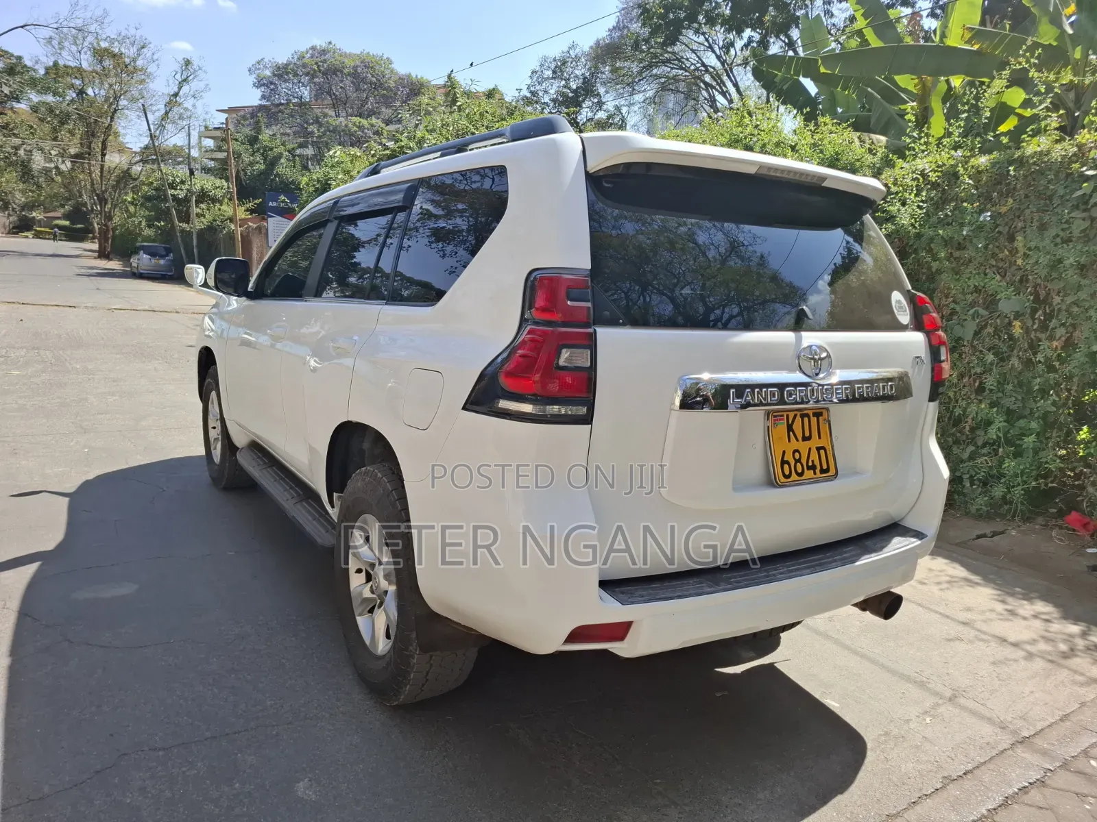 Toyota Land Cruiser Prado 2.7 i 2012 White