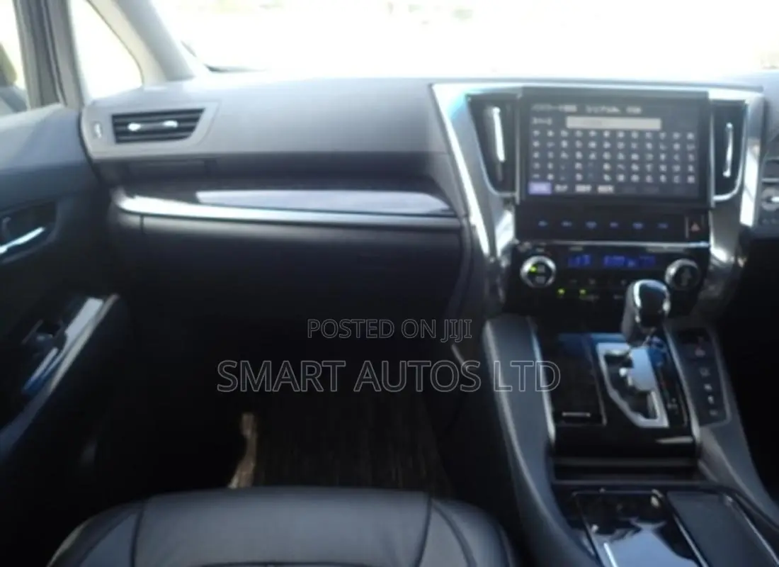 Toyota Alphard 2.5 Hybrid AWD 2019 Pearl