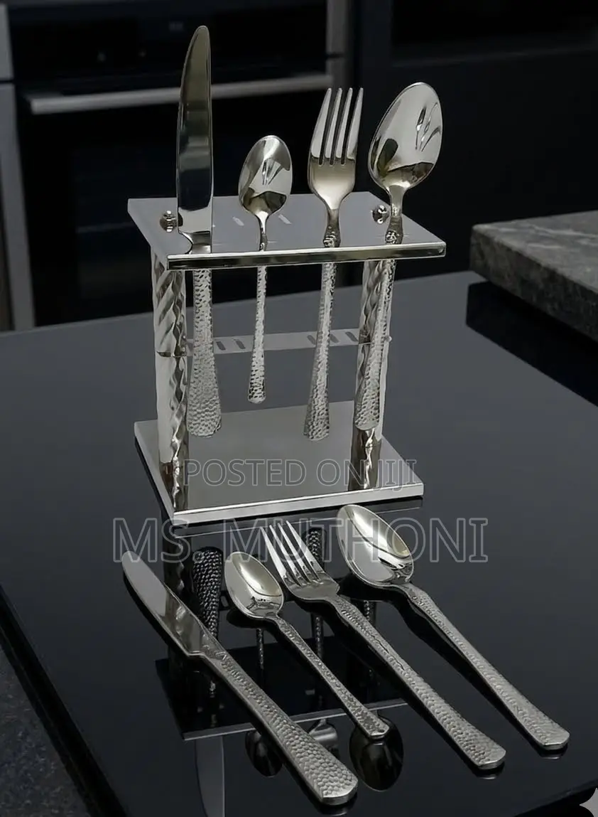 Sophisticated, High-Mirror Polish Textured Cutlery Set