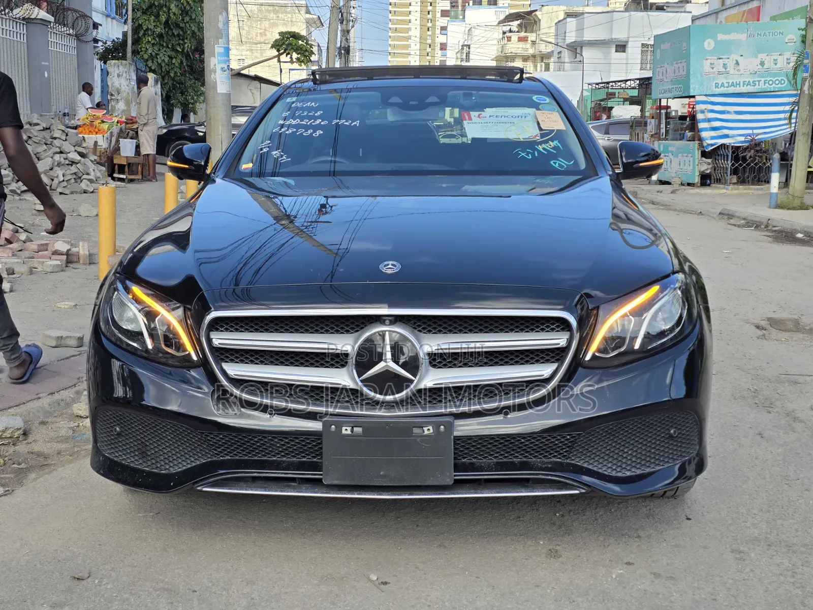 Mercedes-Benz E200 2020 Black