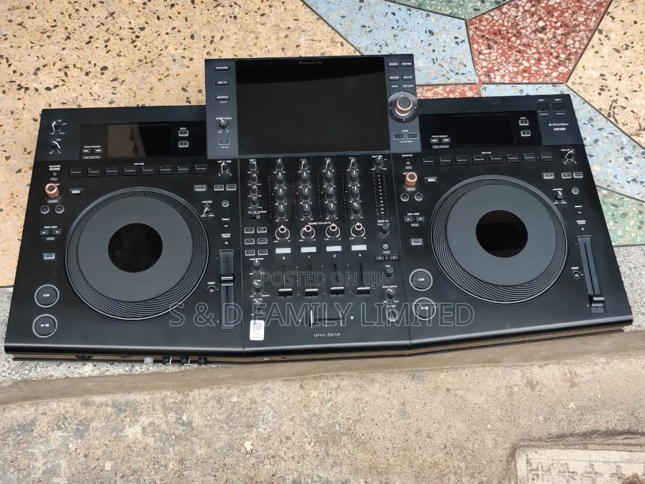Pioneer DJ Opus Quad