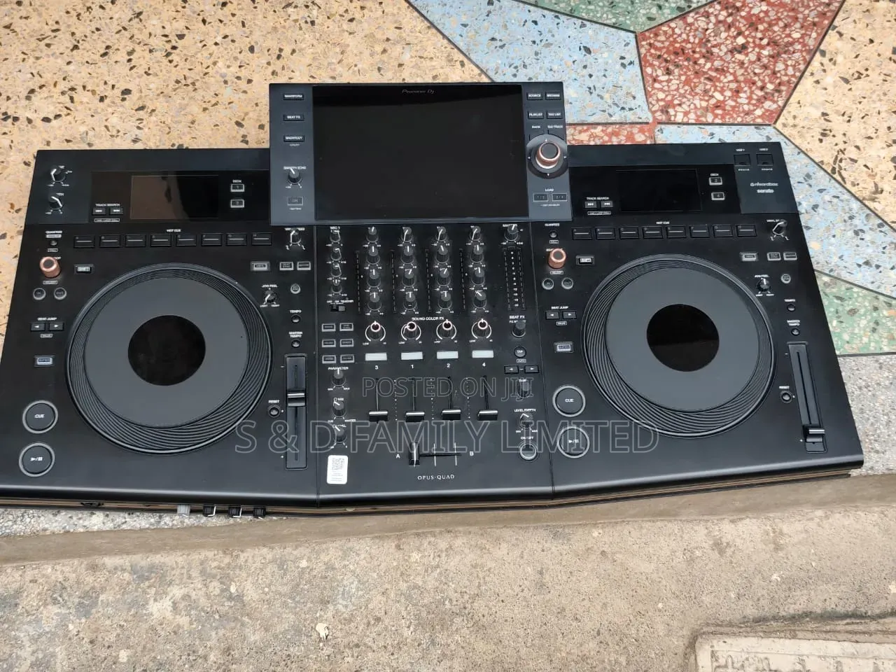 Pioneer DJ Opus Quad
