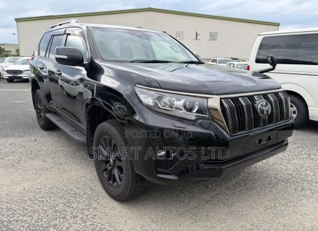 Toyota Land Cruiser Prado 2.8 2021 Black