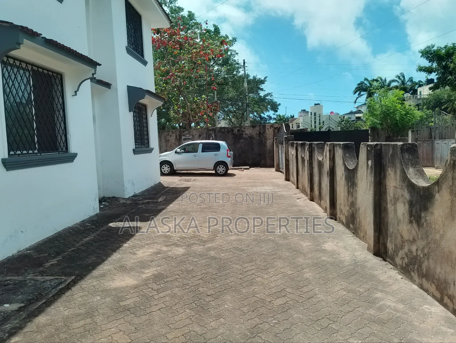 4bdrm Apartment in Beach Road Village, Nyali Mkomani for rent