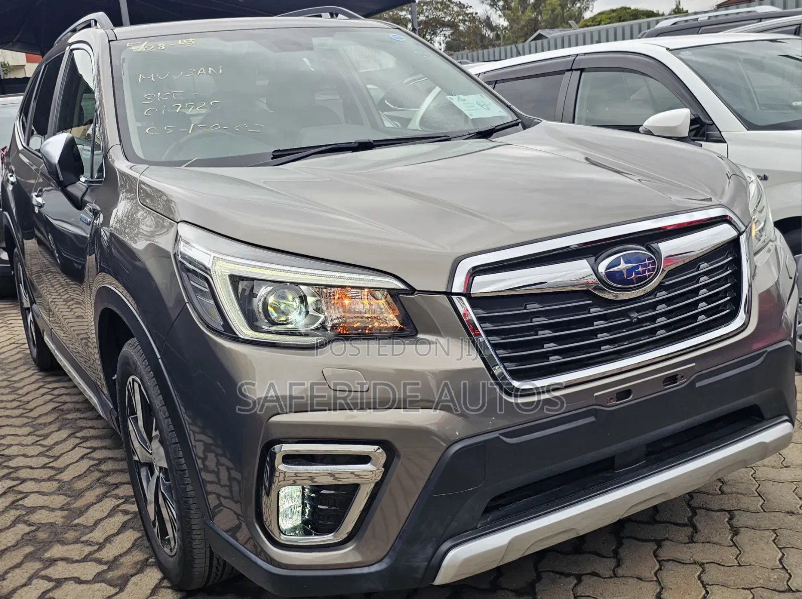 Subaru Forester Premium AWD 2019 Gold