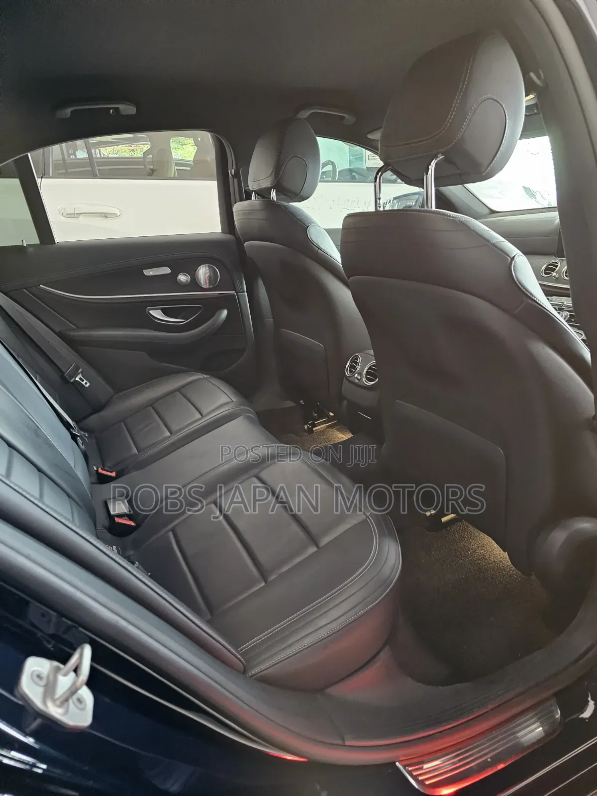 Mercedes-Benz E200 2019 Teal