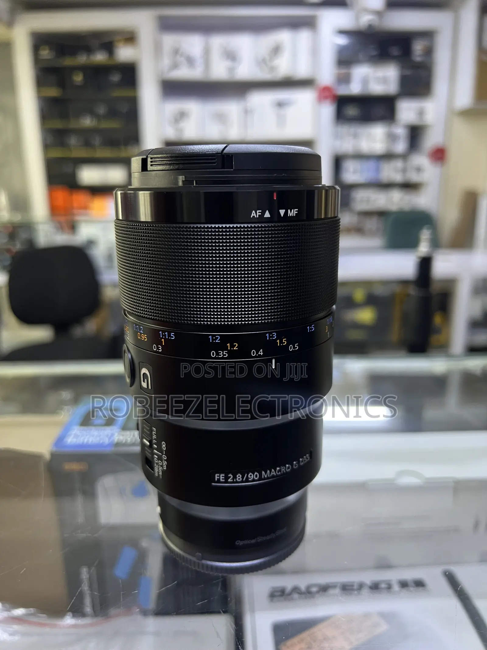 Sony FE 90mm F/2.8 Macro G OSS Lens