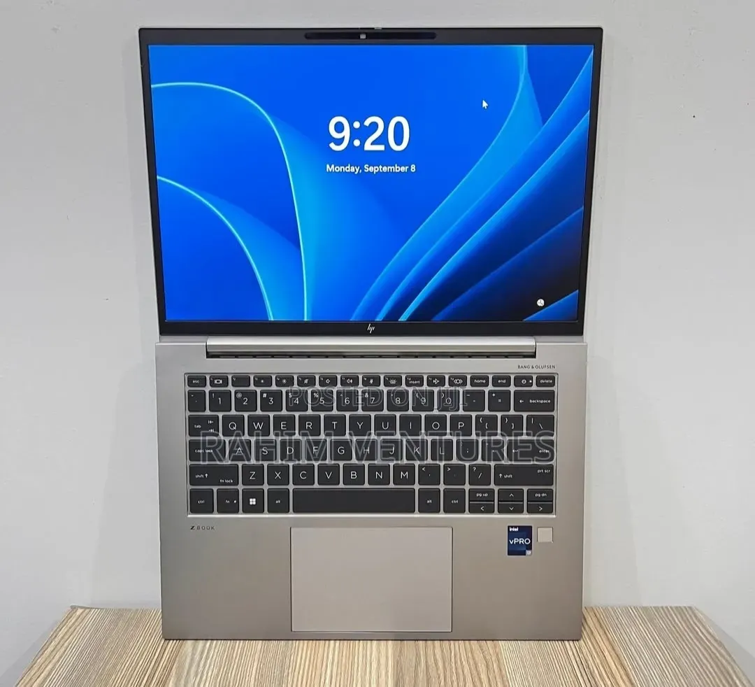 Laptop HP ZBook Firefly G9 16GB Intel Core i7 SSD 512GB