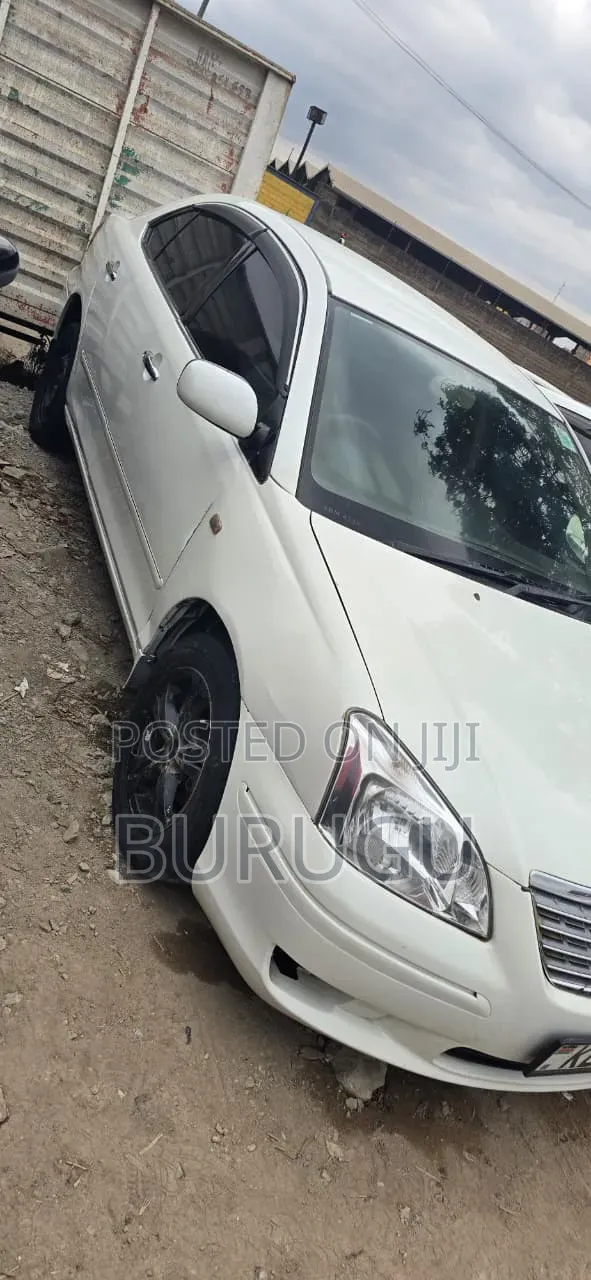 Toyota Premio 2005 White