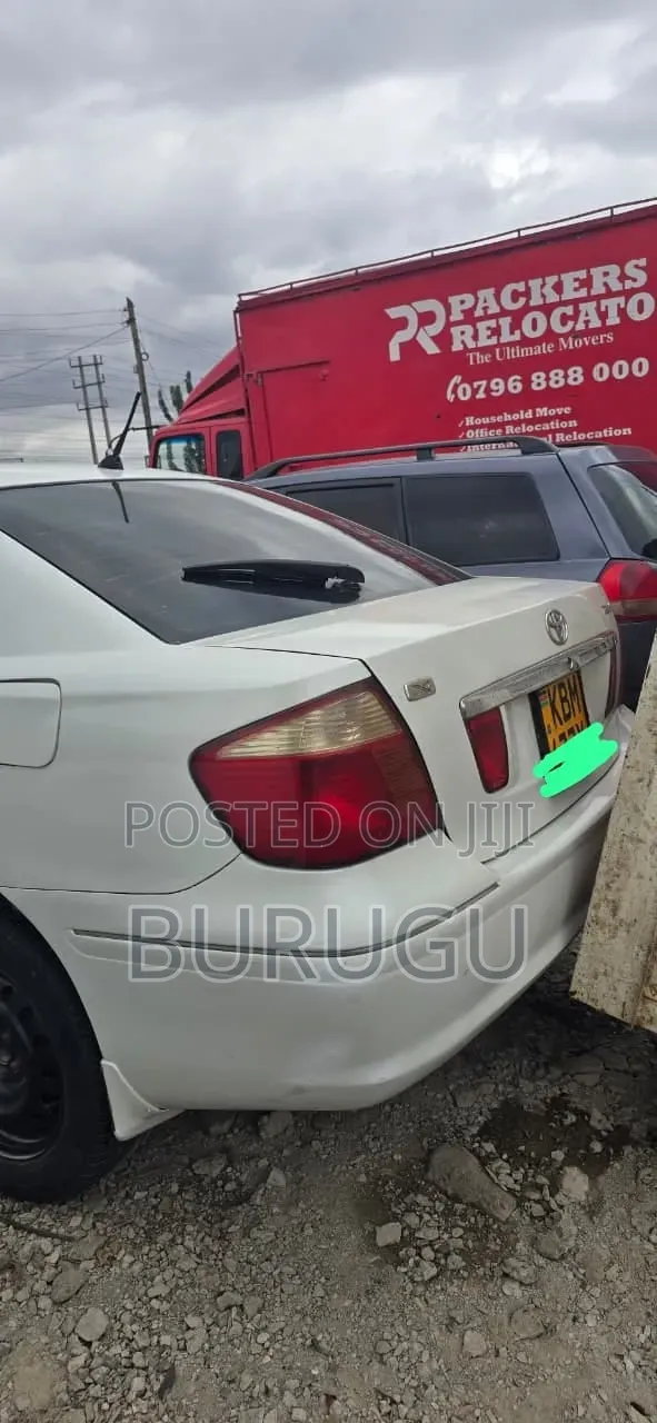 Toyota Premio 2005 White