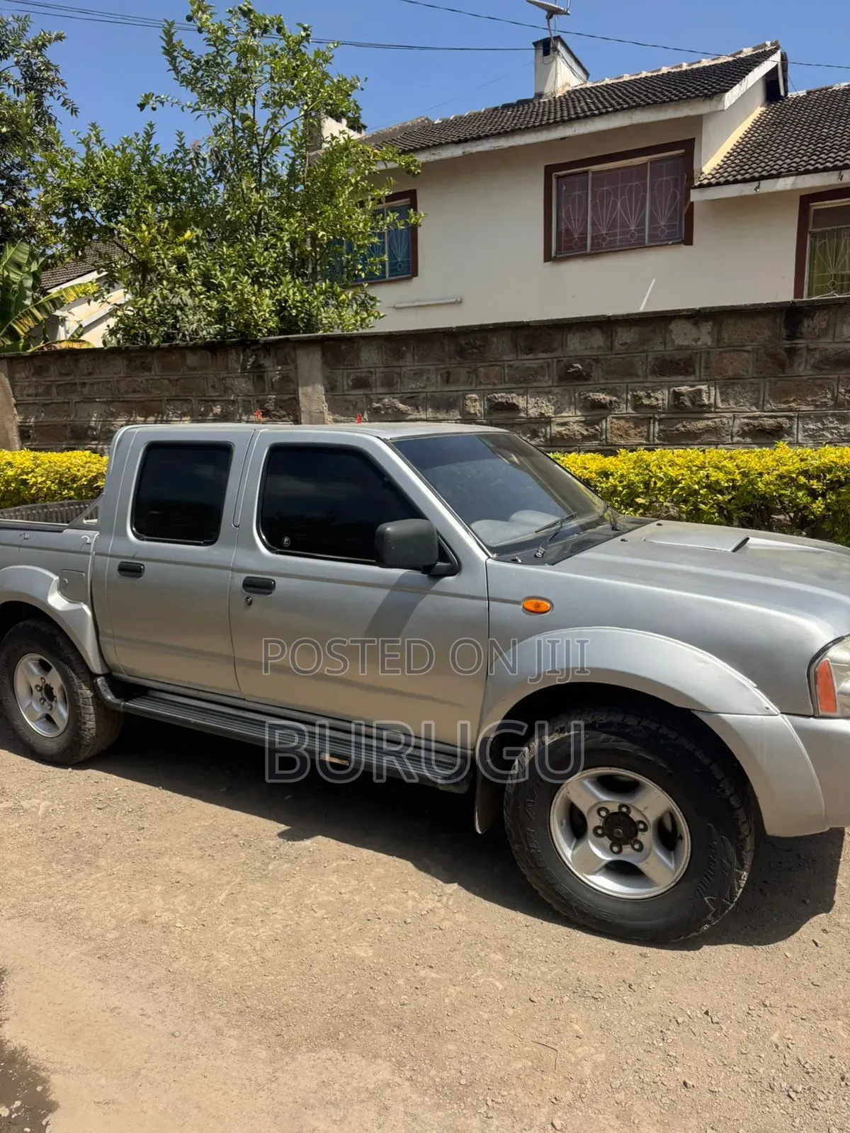 Nissan Navara 2005 Silver