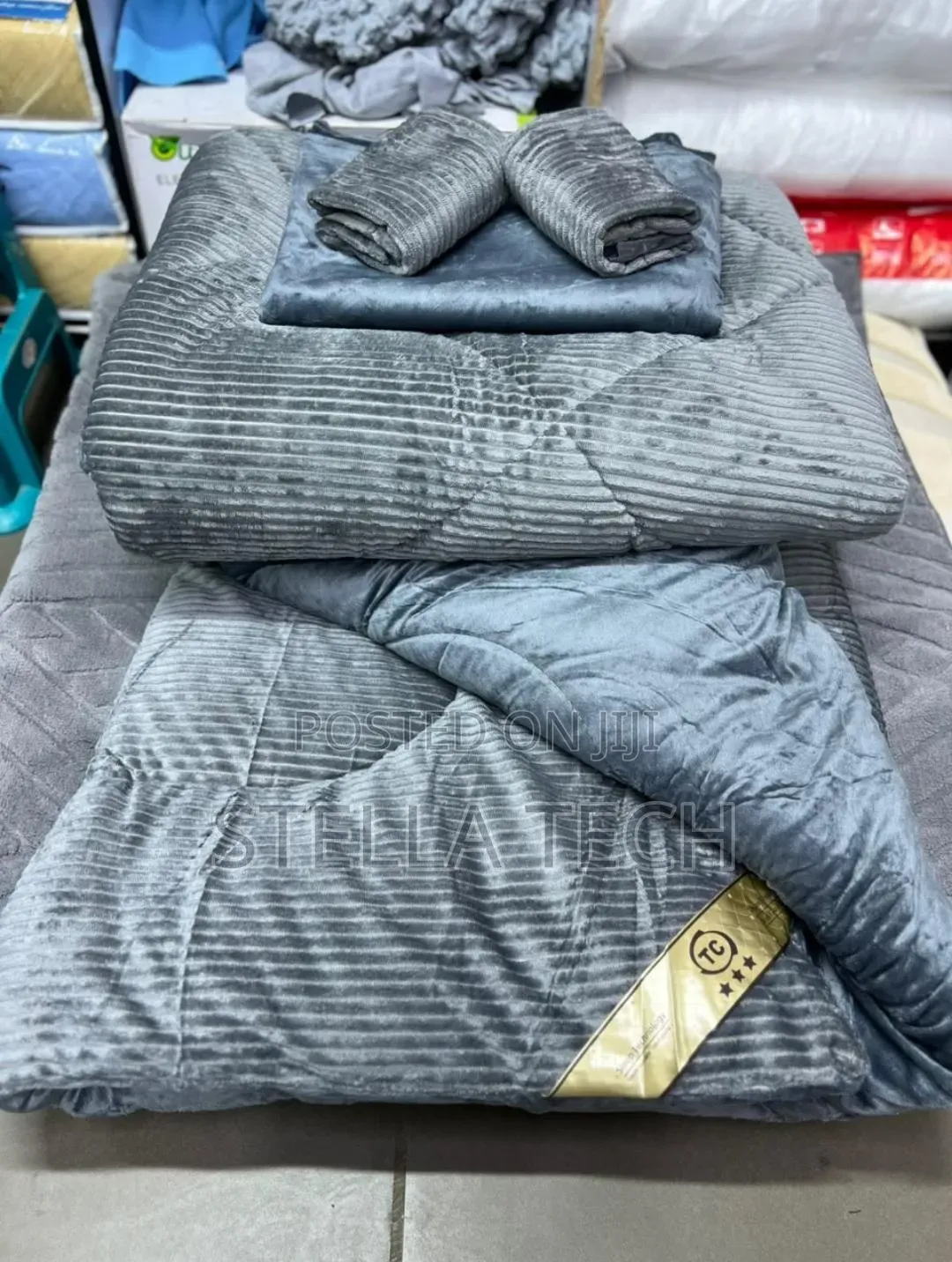 High Quality Warm Velvet Duvets* ▫ *Brand:TC ~