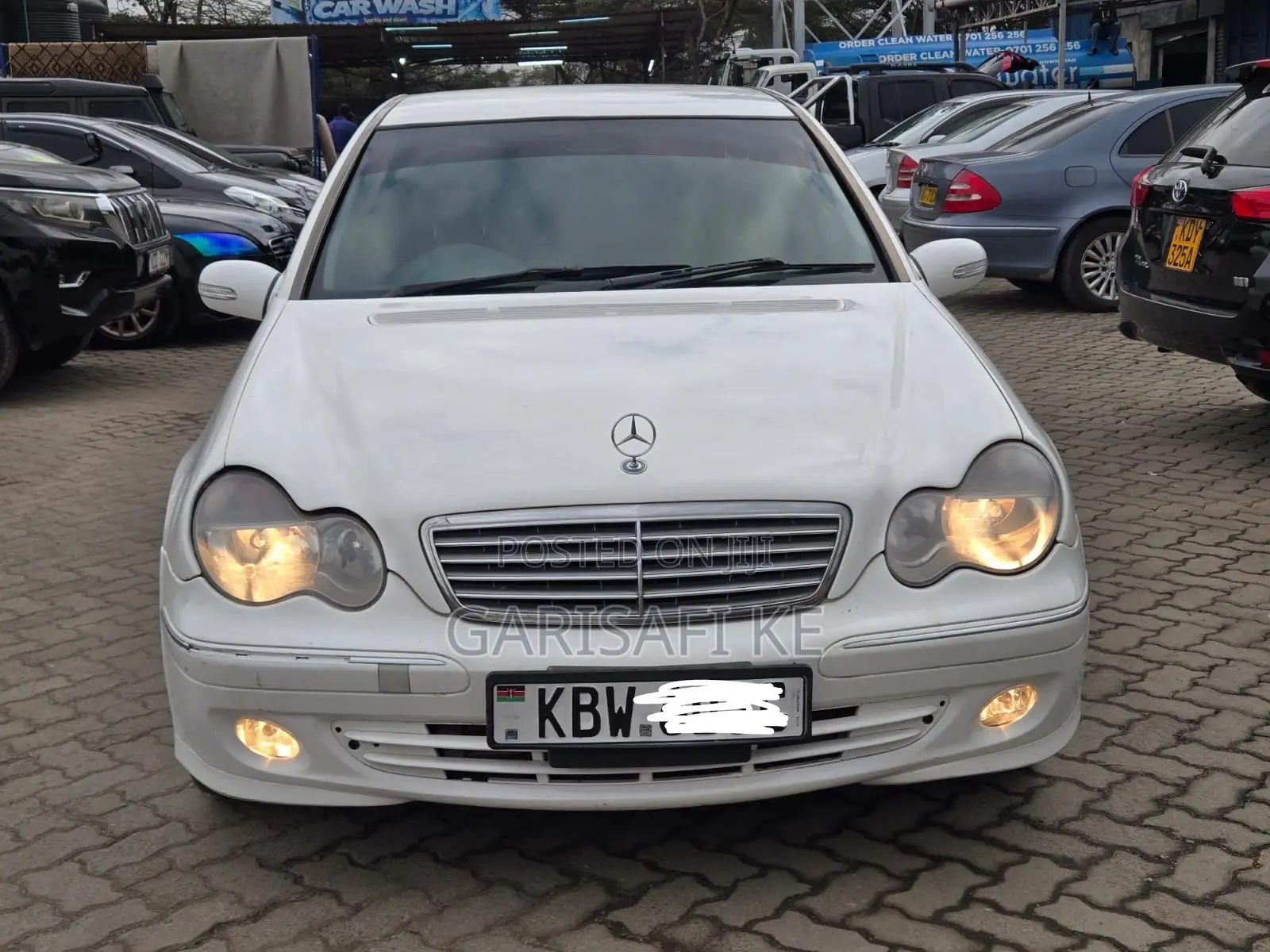Mercedes-Benz C200 2006 White