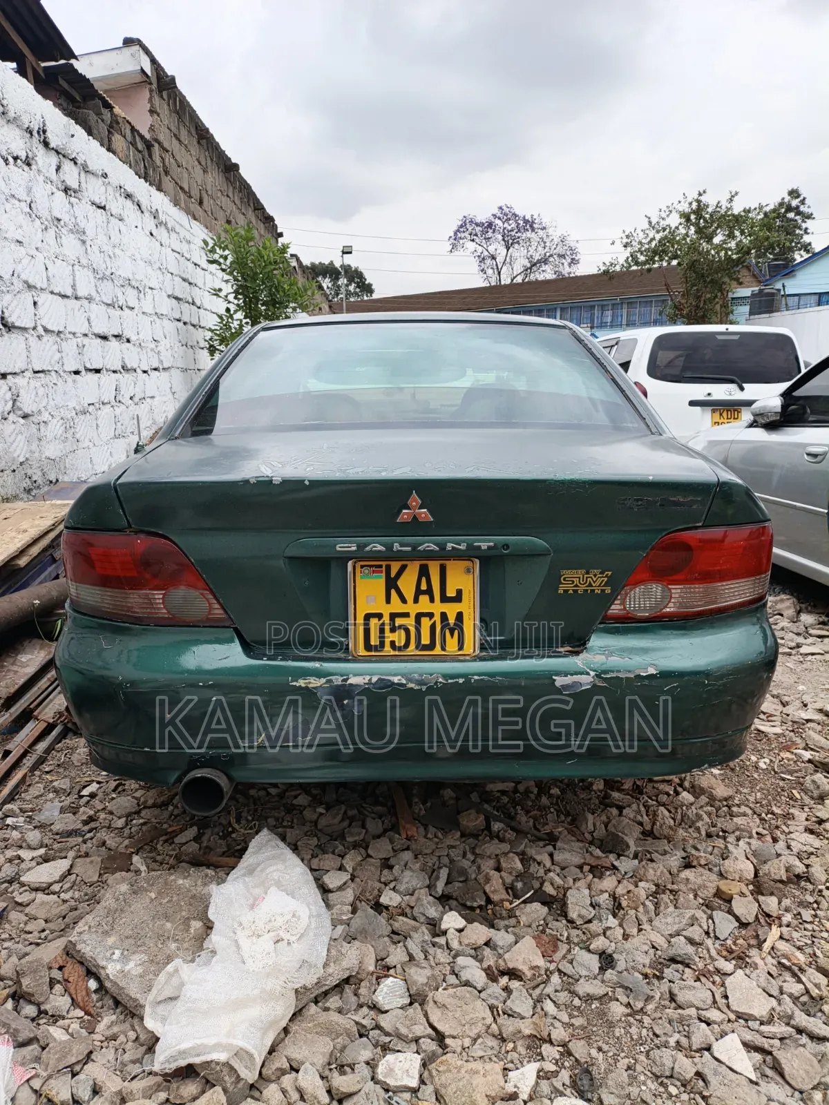 Mitsubishi Lancer 2000 Green