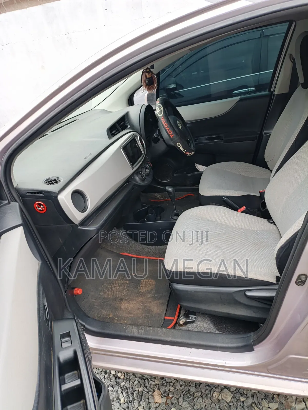 Toyota Vitz 2012 Pink