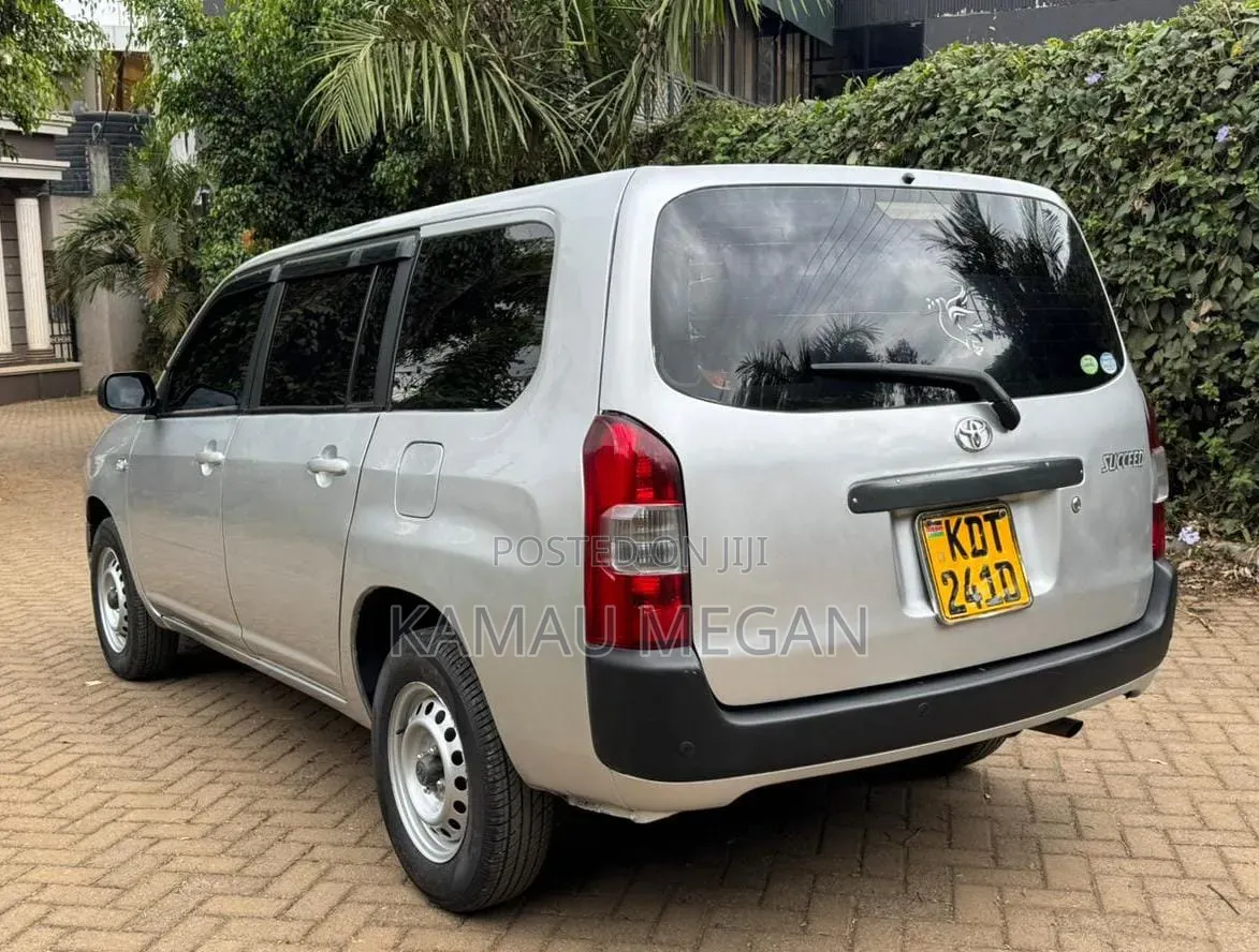 Toyota Succeed 2019 Silver
