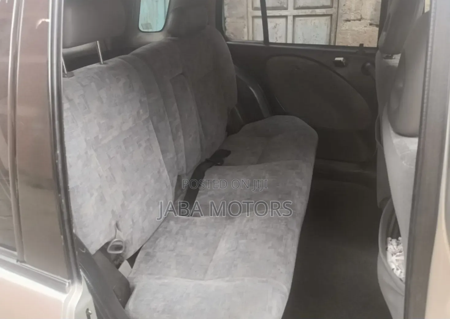 Toyota Raum 2001 Gray