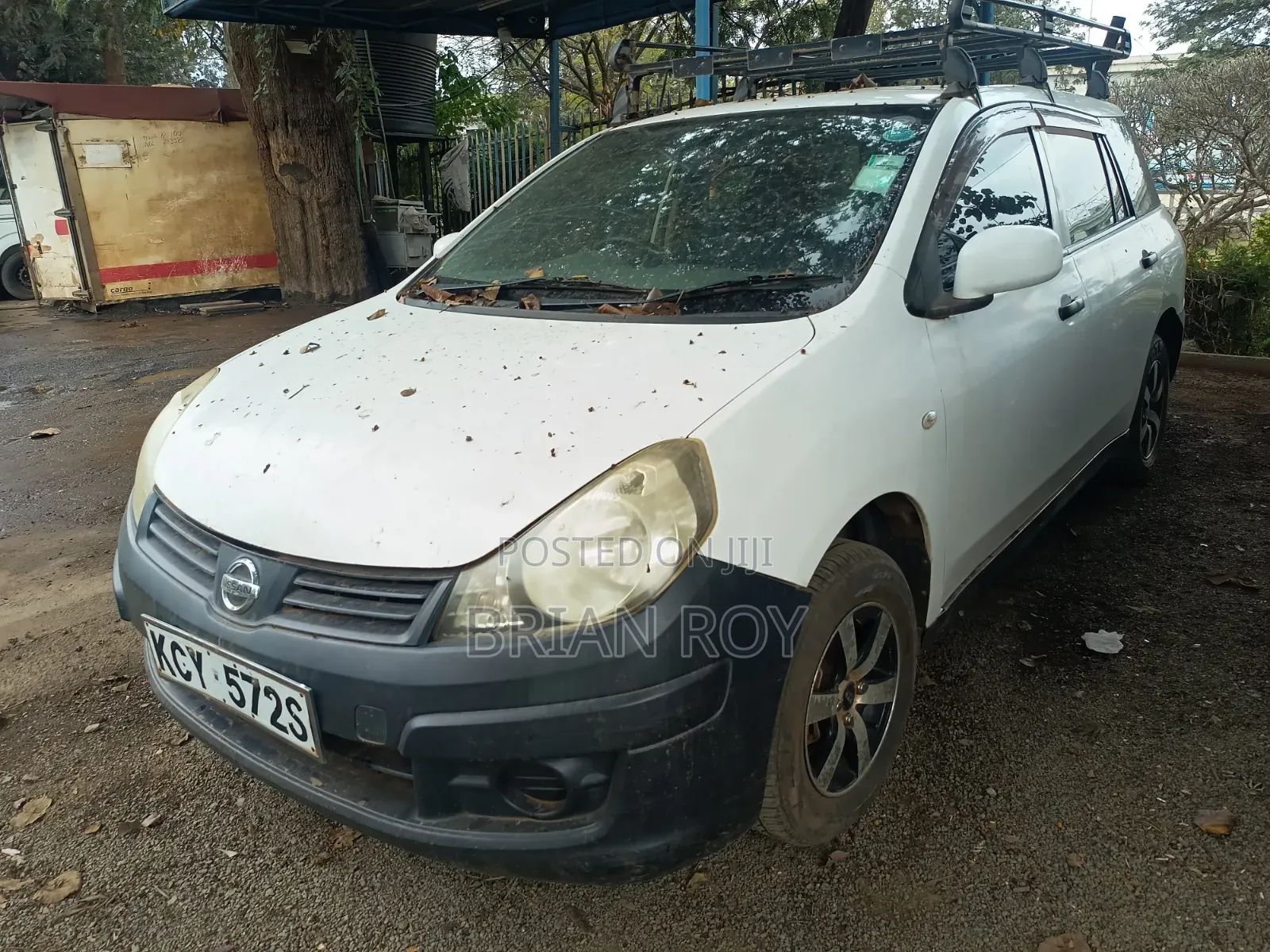 Nissan Advan 2013 White