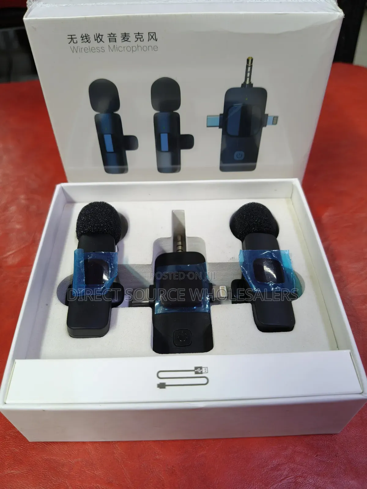 K15 Wireless Clip-on Microphone for Vlogs & Interviews
K15.