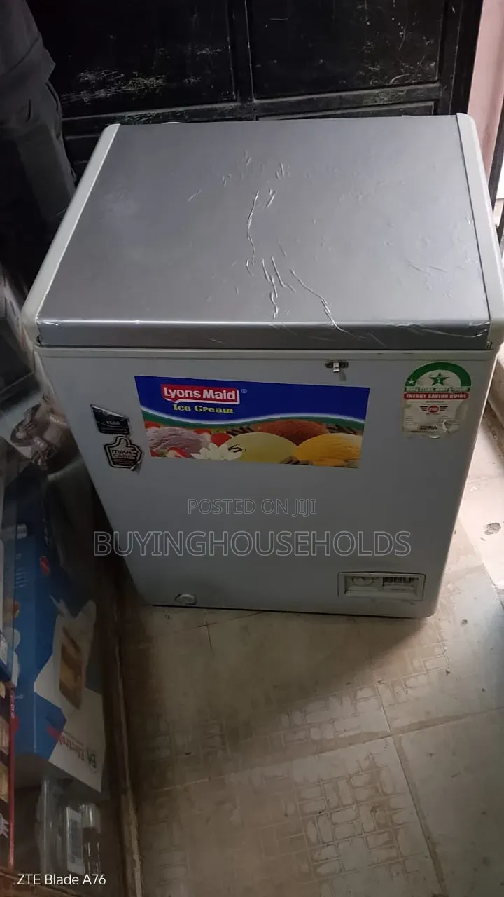 Mika 110L.Chest Freezer
