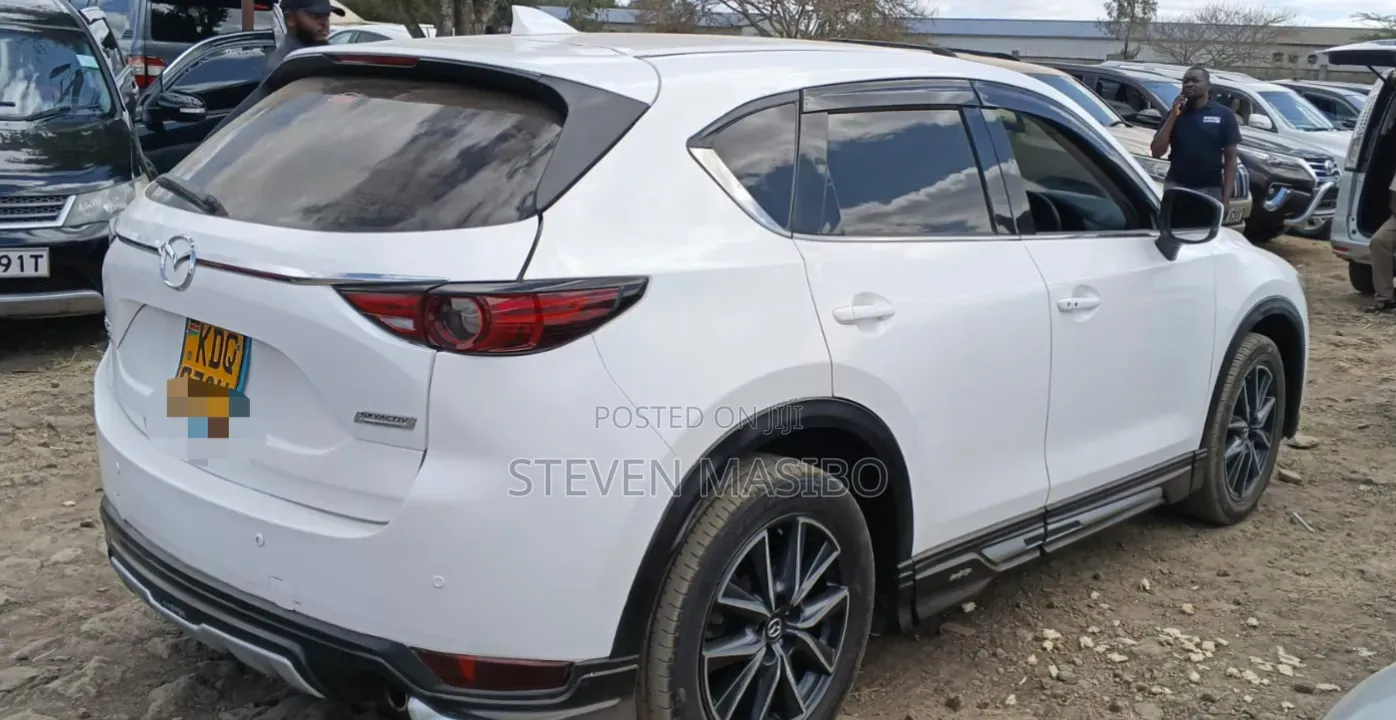 Mazda CX-5 Touring AWD 2017 White