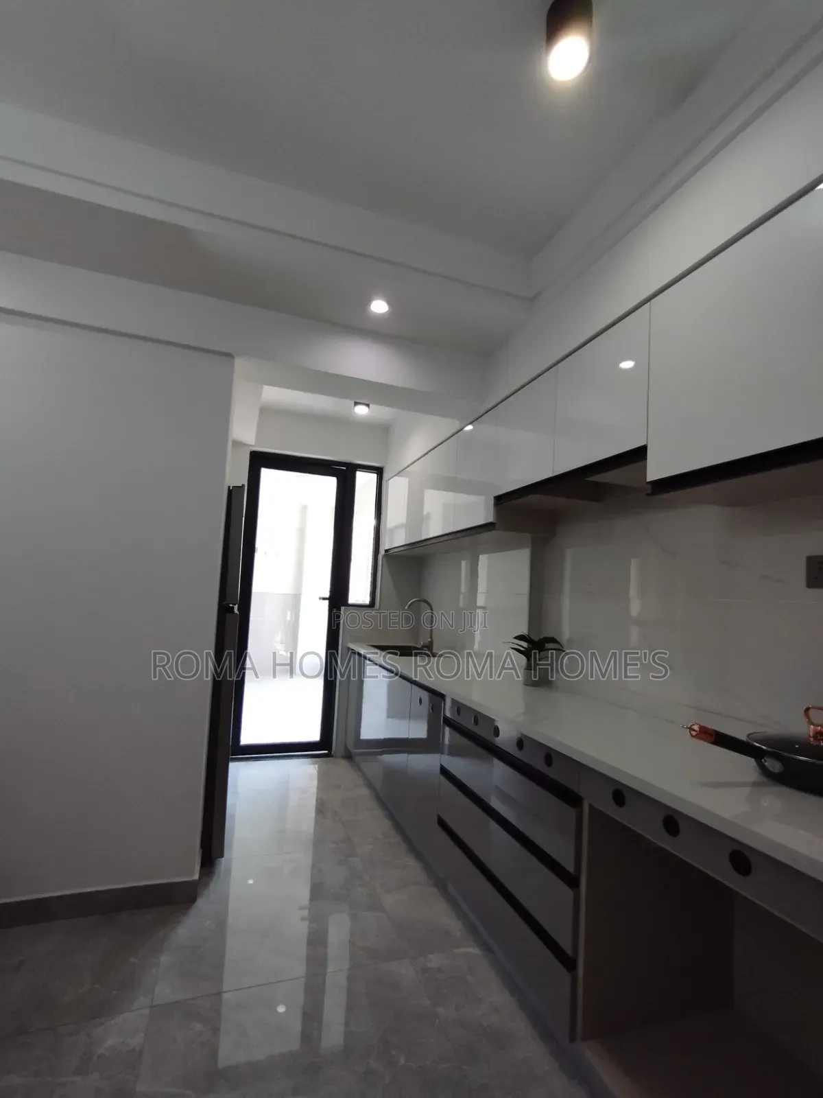 2bdrm Apartment in Kileleshwa for sale