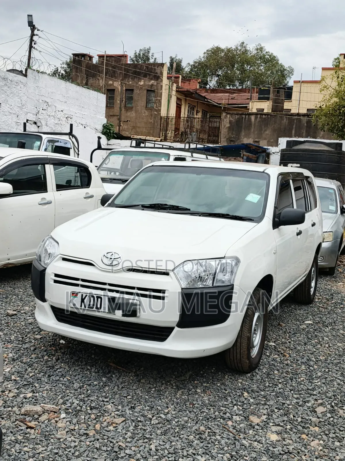 Toyota Probox 2014 Off white