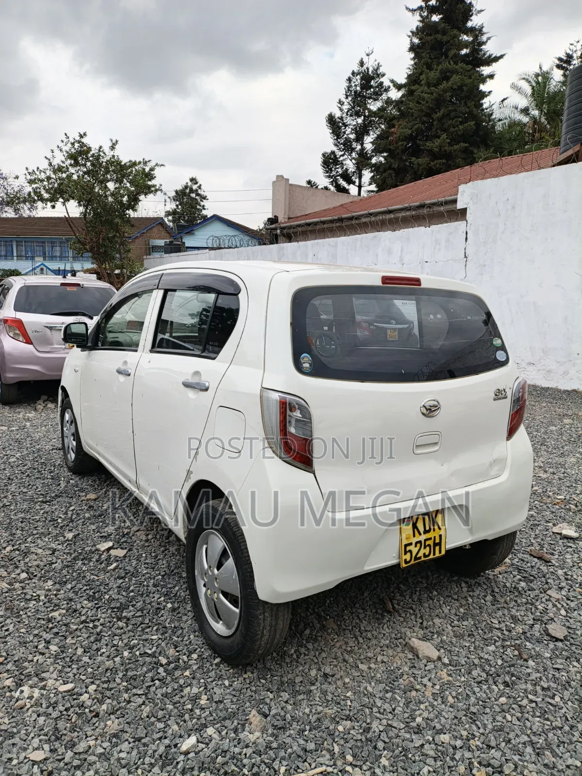 Daihatsu Mira 2015 White