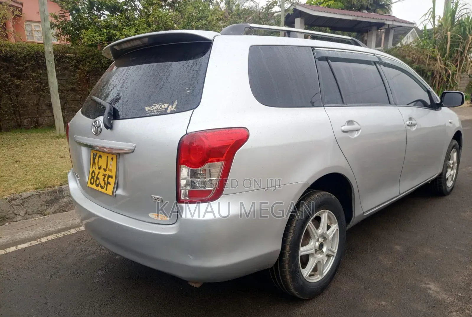 Toyota Corolla Fielder 2010 Silver