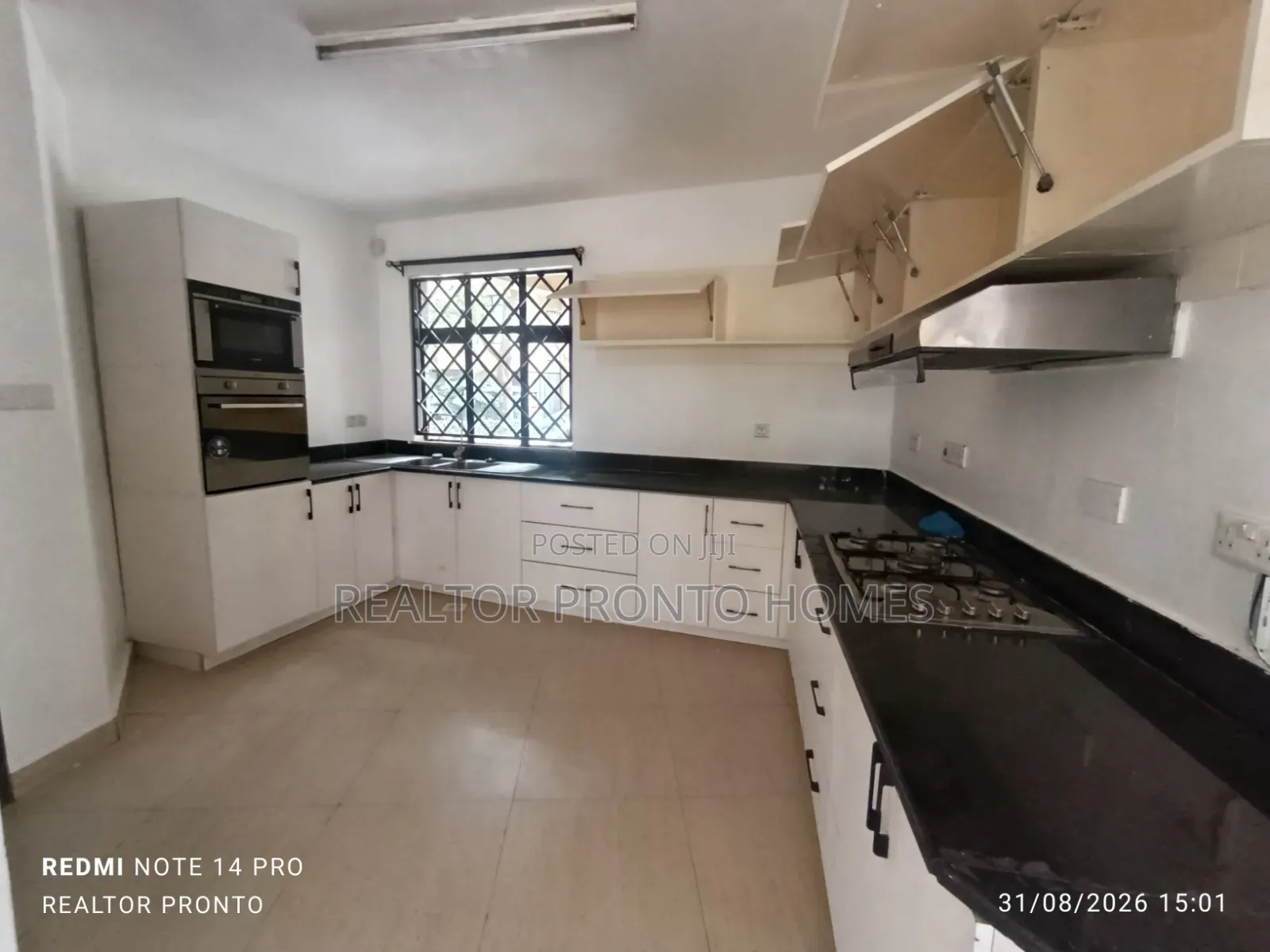 4bdrm Townhouse / Terrace in Lavington, Nairobi Central for rent