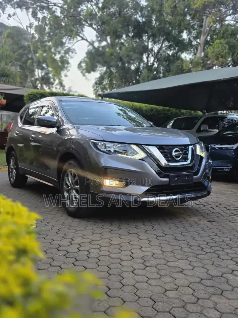 Nissan X-Trail 2.0 Petrol AWD 2019 Gray