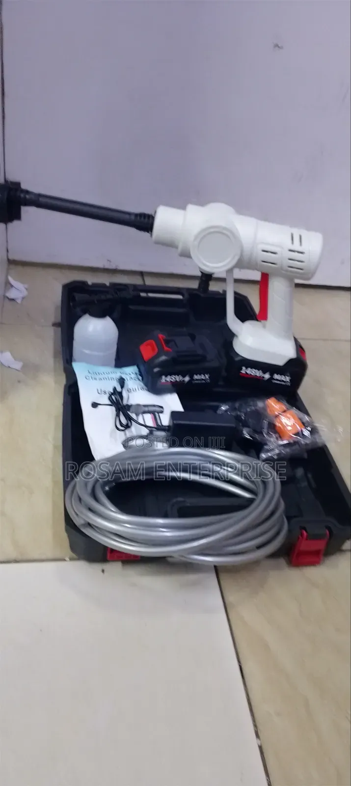 Cordless High-Pressure Washer/Portable Car Washer.