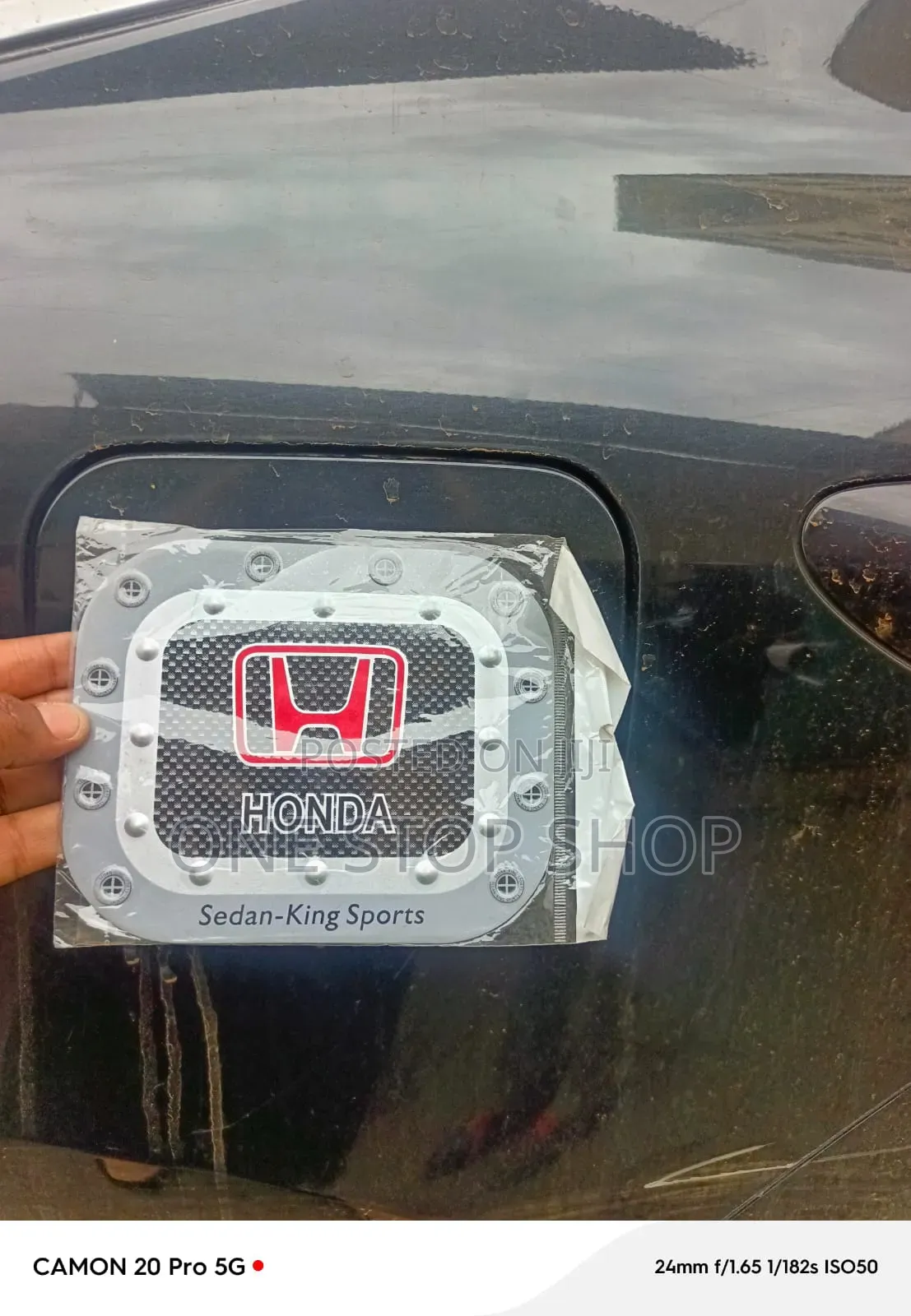Race Inspired Aggressive Appearance Honda Fuel Door Flapsticker