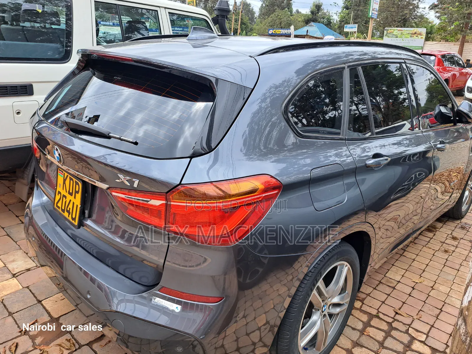 BMW X1 xDrive28i AWD 2016 Gray