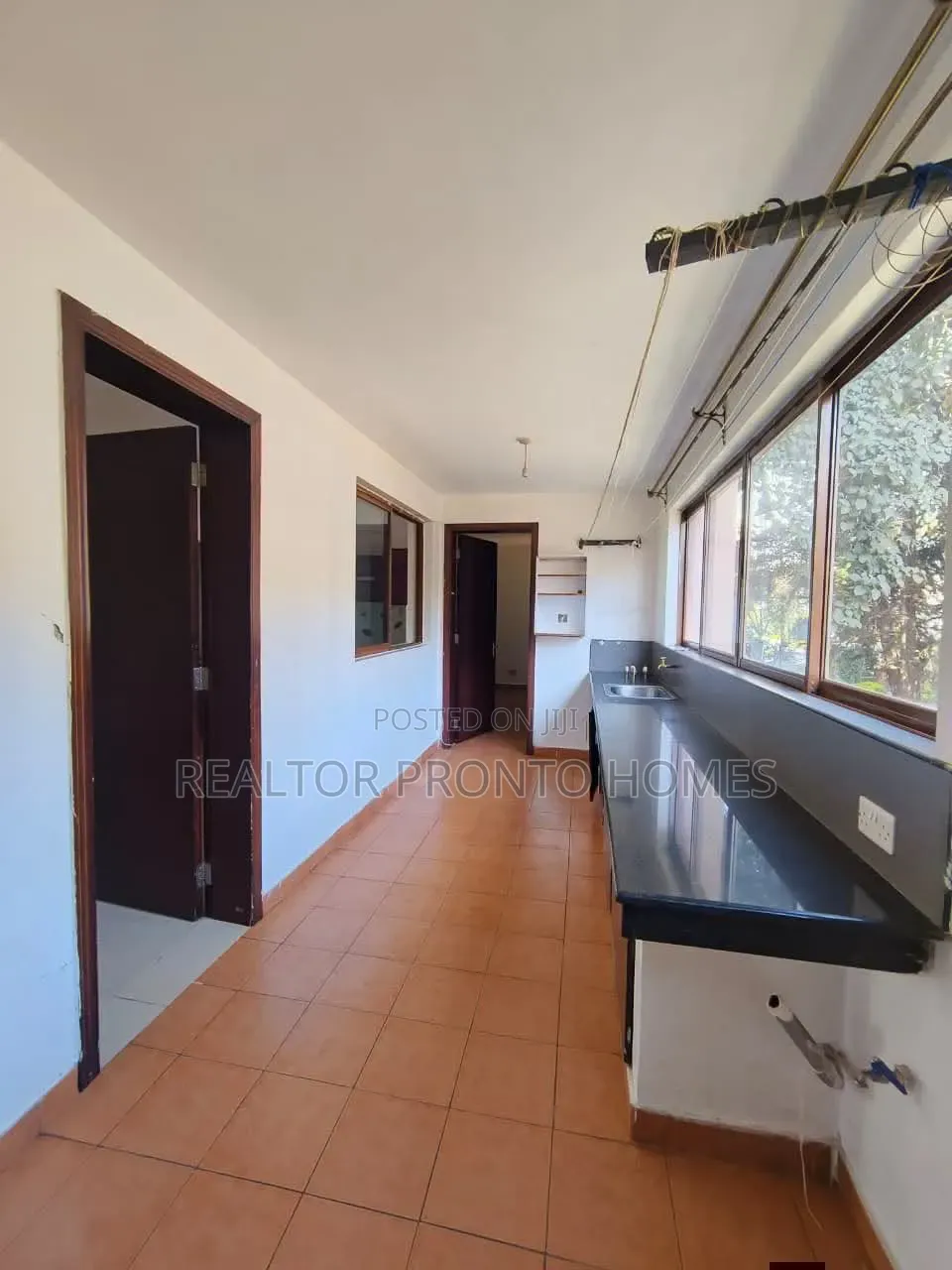 3bdrm Apartment in Lavington, Nairobi Central for rent