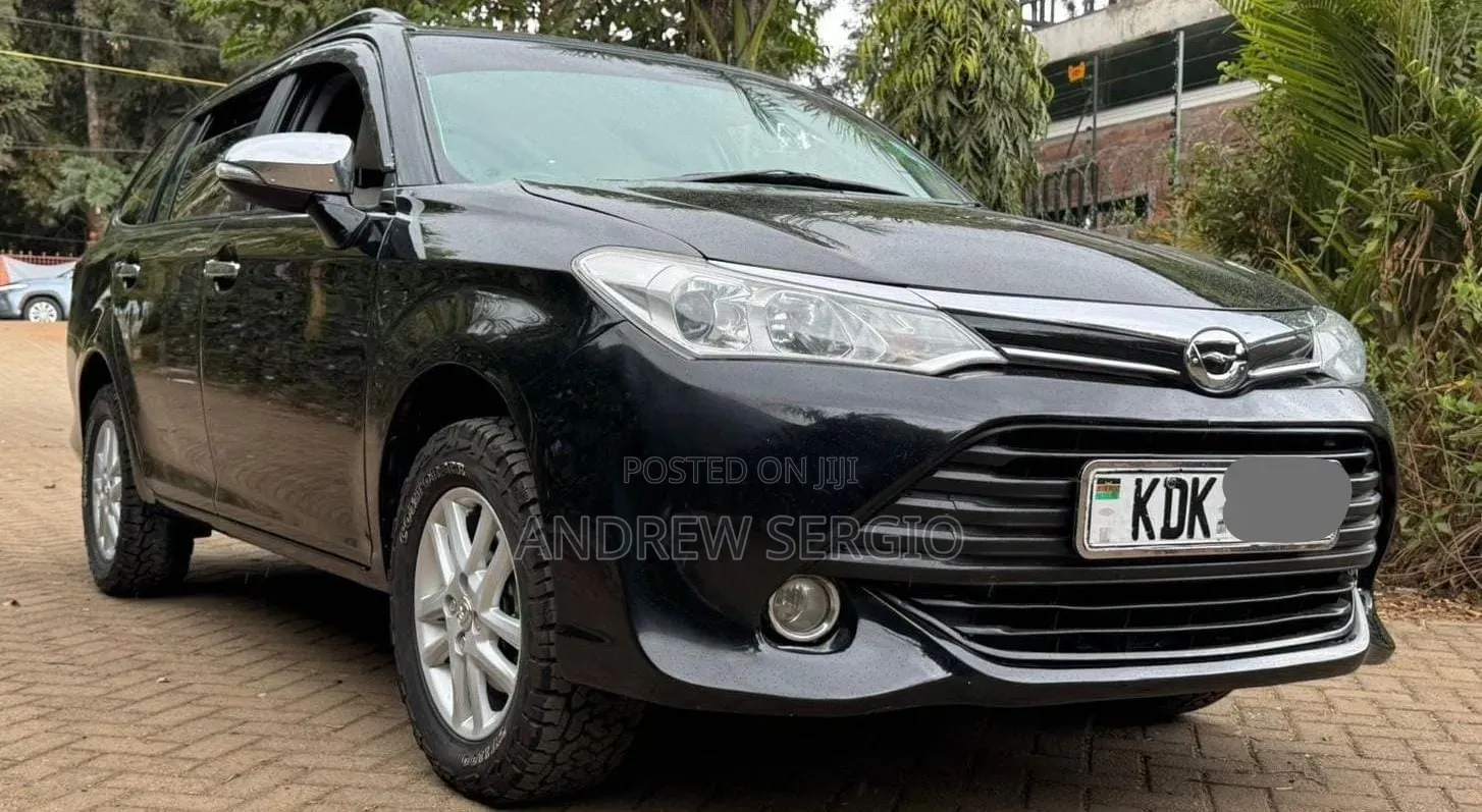 Toyota Corolla Fielder 2015 Black