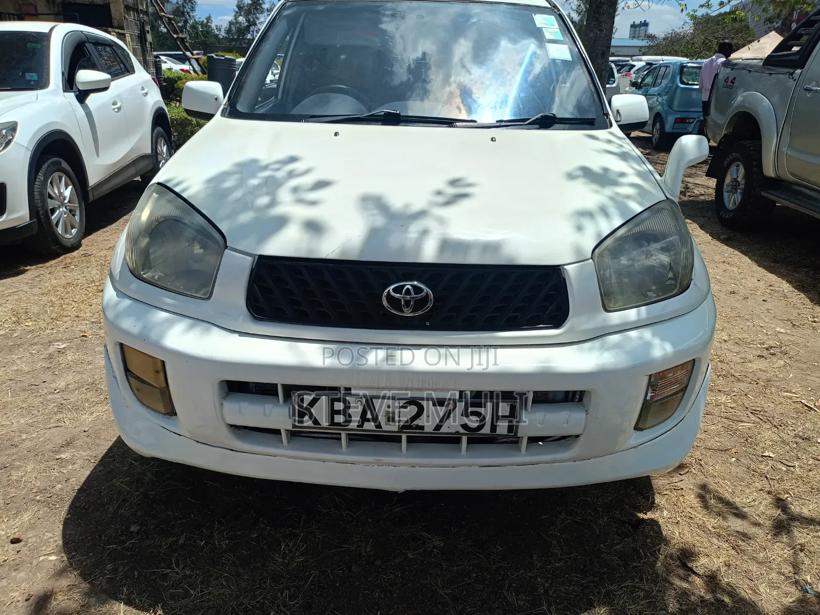 Toyota RAV4 Automatic 2003 White
