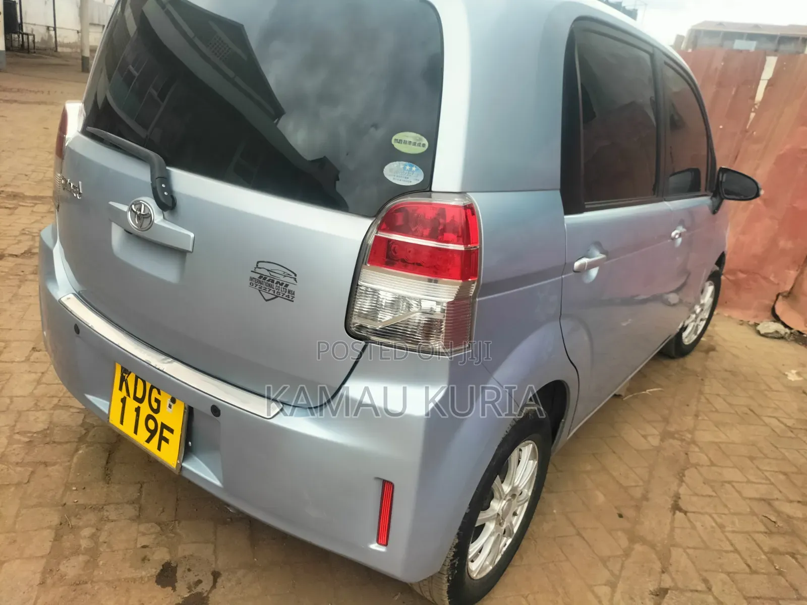 Toyota Porte 2015 Blue
