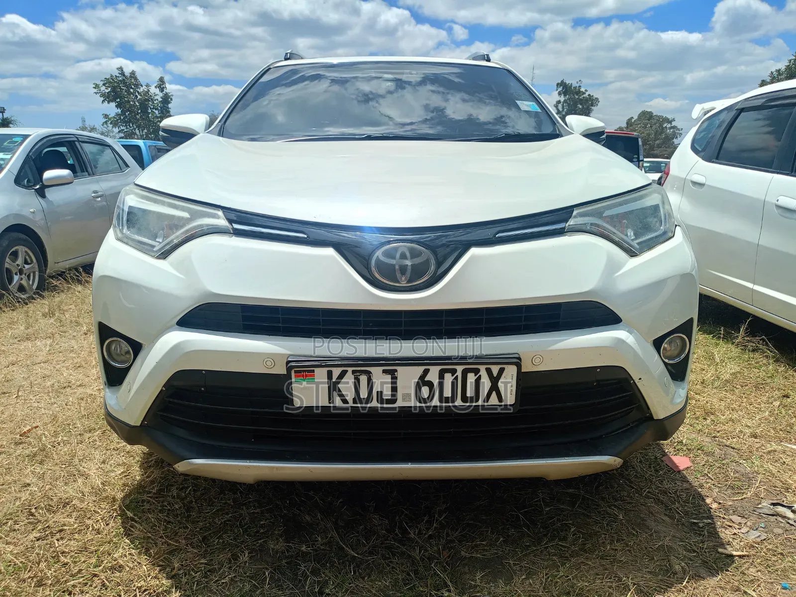 Toyota RAV4 2016 White